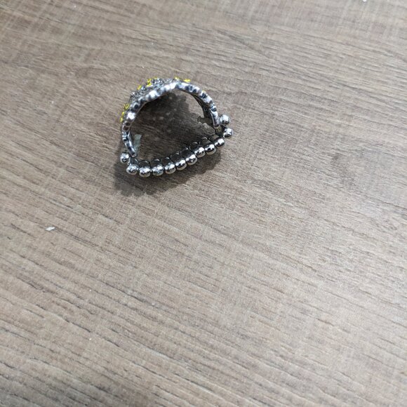 ring - Picture 2 of 2